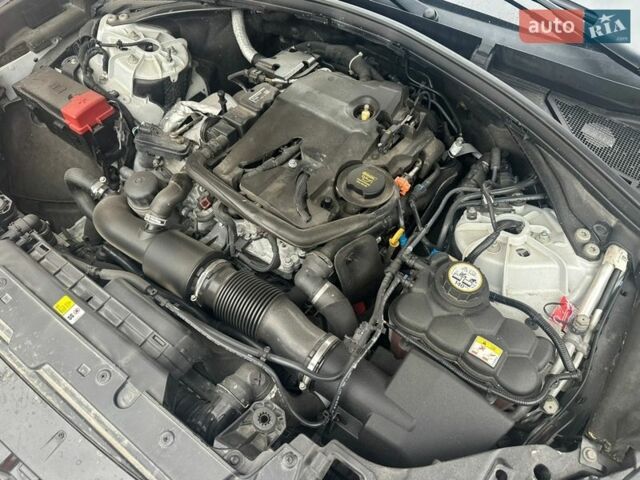 Білий Ленд Ровер Рендж Ровер Велар, об'ємом двигуна 2 л та пробігом 131 тис. км за 32000 $, фото 69 на Automoto.ua