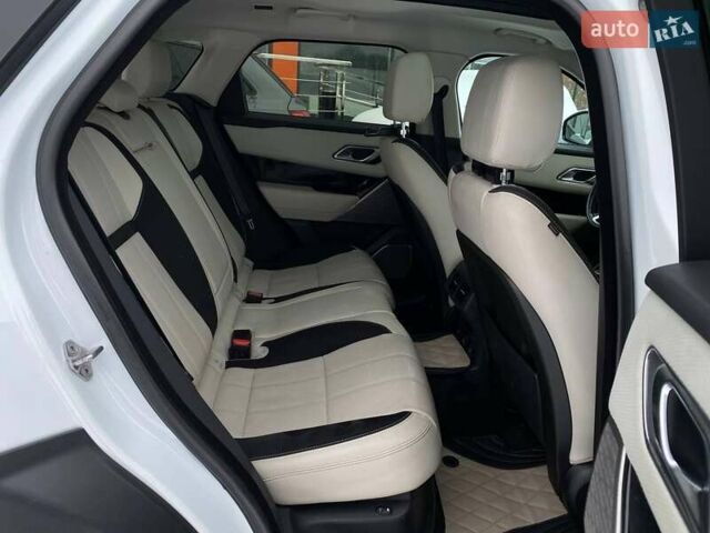 Белый Ленд Ровер Рендж Ровер Велар, объемом двигателя 3 л и пробегом 77 тыс. км за 34900 $, фото 25 на Automoto.ua