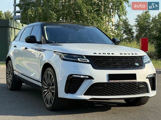Білий Ленд Ровер Рендж Ровер Велар, об'ємом двигуна 2 л та пробігом 143 тис. км за 36500 $, фото 11 на Automoto.ua