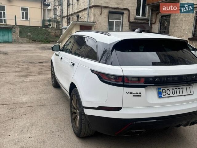Білий Ленд Ровер Рендж Ровер Велар, об'ємом двигуна 2 л та пробігом 120 тис. км за 33000 $, фото 5 на Automoto.ua