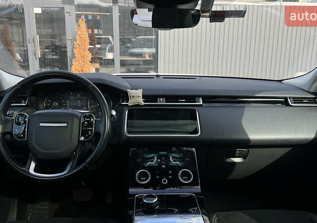 Белый Ленд Ровер Рендж Ровер Велар, объемом двигателя 2 л и пробегом 134 тыс. км за 25500 $, фото 25 на Automoto.ua