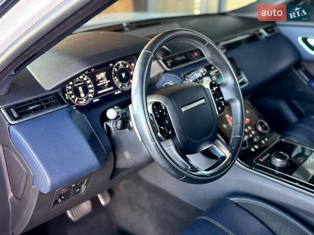 Белый Ленд Ровер Рендж Ровер Велар, объемом двигателя 2 л и пробегом 91 тыс. км за 34999 $, фото 34 на Automoto.ua