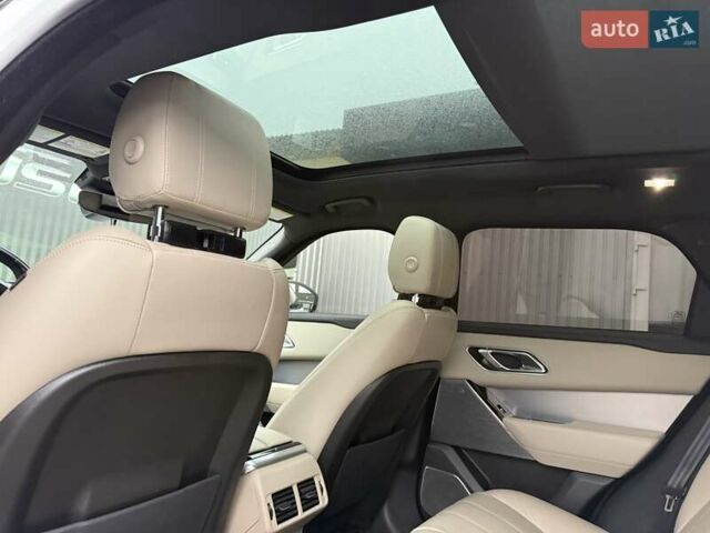 Белый Ленд Ровер Рендж Ровер Велар, объемом двигателя 3 л и пробегом 133 тыс. км за 39500 $, фото 36 на Automoto.ua