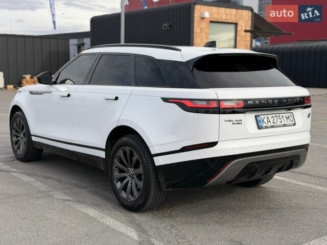 Белый Ленд Ровер Рендж Ровер Велар, объемом двигателя 2 л и пробегом 124 тыс. км за 28500 $, фото 5 на Automoto.ua
