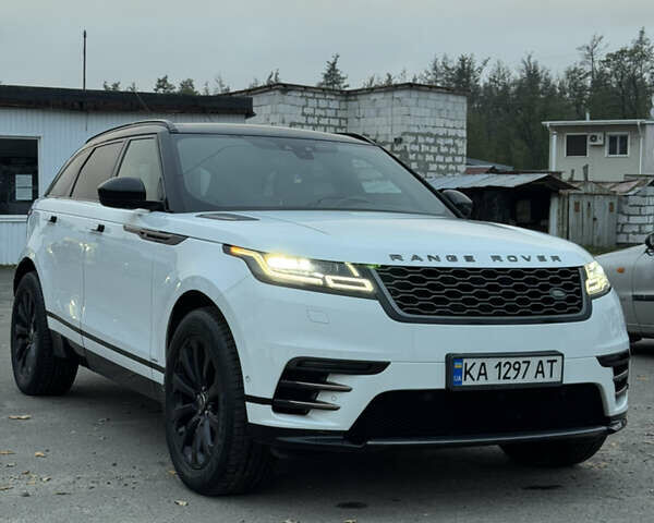 Ленд Ровер Рендж Ровер Велар 2018 в Киеве на Automoto.ua Белый Ленд Ровер Рендж Ровер Велар, объемом двигателя 2 л и пробегом 142 тыс. км за 32000 $, фото 2 на Automoto.ua