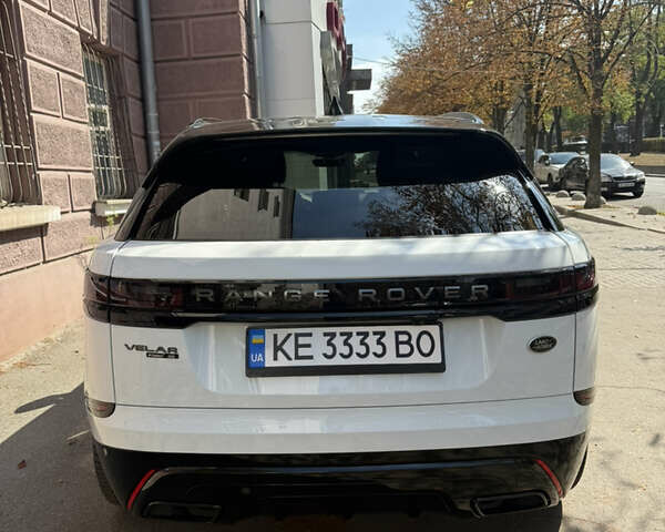 Білий Ленд Ровер Рендж Ровер Велар, об'ємом двигуна 3 л та пробігом 55 тис. км за 45000 $, фото 14 на Automoto.ua