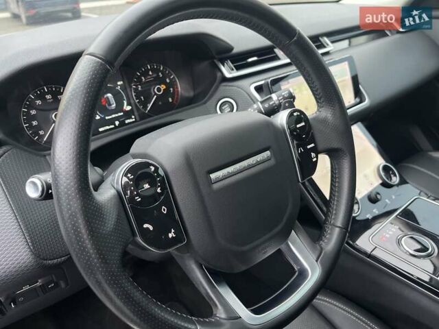 Білий Ленд Ровер Рендж Ровер Велар, об'ємом двигуна 2 л та пробігом 128 тис. км за 42000 $, фото 13 на Automoto.ua