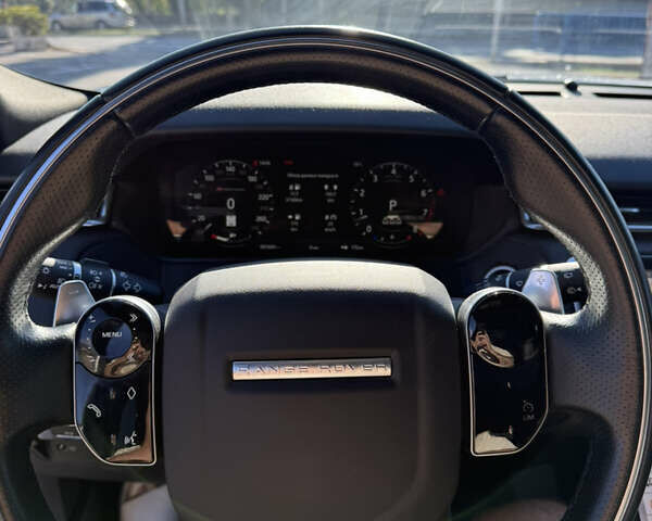 Белый Ленд Ровер Рендж Ровер Велар, объемом двигателя 3 л и пробегом 85 тыс. км за 40000 $, фото 20 на Automoto.ua