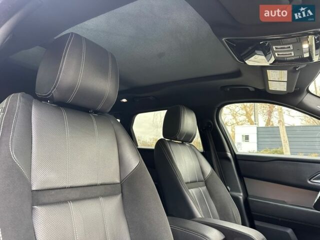 Білий Ленд Ровер Рендж Ровер Велар, об'ємом двигуна 2 л та пробігом 131 тис. км за 32000 $, фото 54 на Automoto.ua