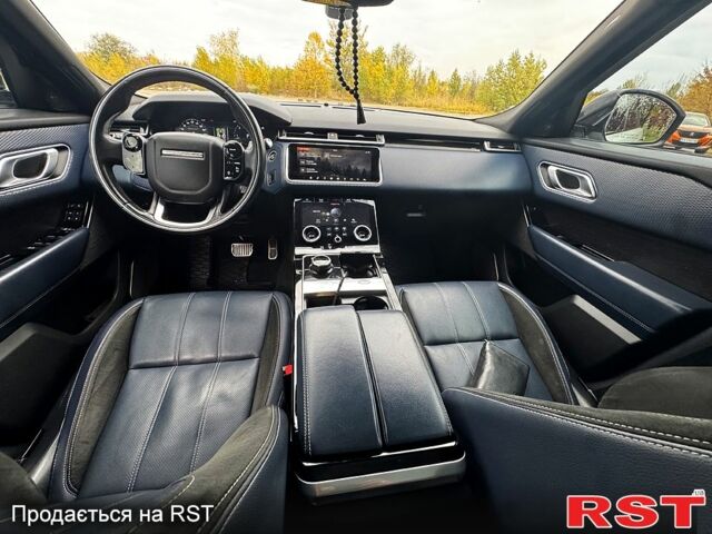 Белый Ленд Ровер Рендж Ровер Велар, объемом двигателя 2 л и пробегом 150 тыс. км за 31000 $, фото 11 на Automoto.ua