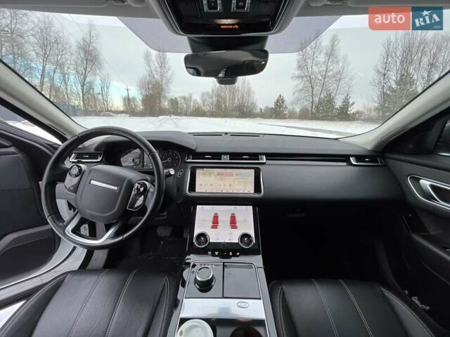 Белый Ленд Ровер Рендж Ровер Велар, объемом двигателя 2 л и пробегом 138 тыс. км за 39690 $, фото 37 на Automoto.ua