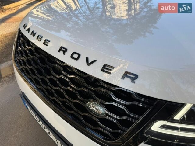 Белый Ленд Ровер Рендж Ровер Велар, объемом двигателя 3 л и пробегом 75 тыс. км за 42500 $, фото 17 на Automoto.ua