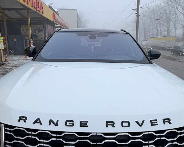 Білий Ленд Ровер Рендж Ровер Велар, об'ємом двигуна 2 л та пробігом 181 тис. км за 28500 $, фото 10 на Automoto.ua