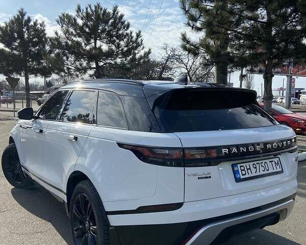 Белый Ленд Ровер Рендж Ровер Велар, объемом двигателя 3 л и пробегом 99 тыс. км за 39000 $, фото 36 на Automoto.ua