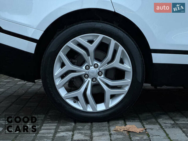 Белый Ленд Ровер Рендж Ровер Велар, объемом двигателя 2 л и пробегом 51 тыс. км за 42500 $, фото 12 на Automoto.ua