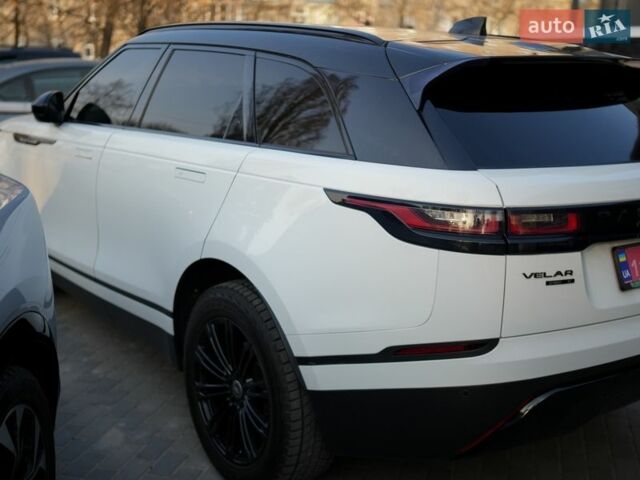 Білий Ленд Ровер Рендж Ровер Велар, об'ємом двигуна 2 л та пробігом 27 тис. км за 37000 $, фото 2 на Automoto.ua