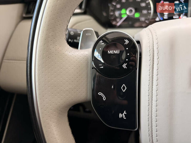 Білий Ленд Ровер Рендж Ровер Велар, об'ємом двигуна 2 л та пробігом 52 тис. км за 41500 $, фото 25 на Automoto.ua