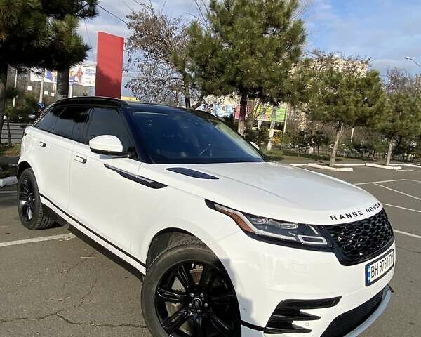 Белый Ленд Ровер Рендж Ровер Велар, объемом двигателя 3 л и пробегом 99 тыс. км за 39000 $, фото 30 на Automoto.ua