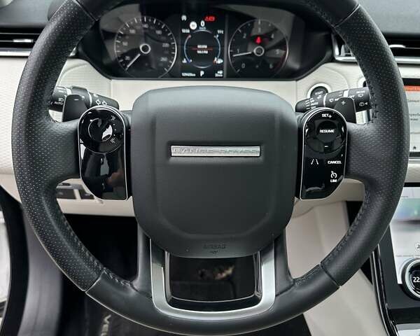 Білий Ленд Ровер Рендж Ровер Велар, об'ємом двигуна 2 л та пробігом 129 тис. км за 34900 $, фото 14 на Automoto.ua