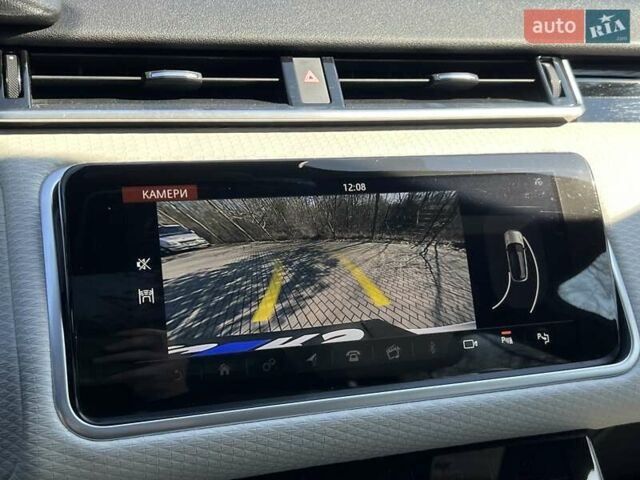 Белый Ленд Ровер Рендж Ровер Велар, объемом двигателя 2 л и пробегом 112 тыс. км за 31999 $, фото 20 на Automoto.ua