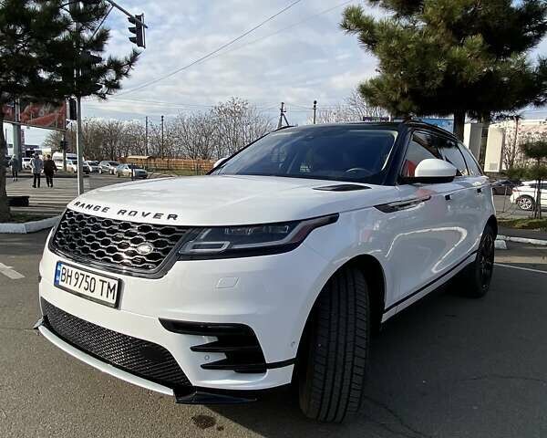 Белый Ленд Ровер Рендж Ровер Велар, объемом двигателя 3 л и пробегом 99 тыс. км за 39000 $, фото 22 на Automoto.ua