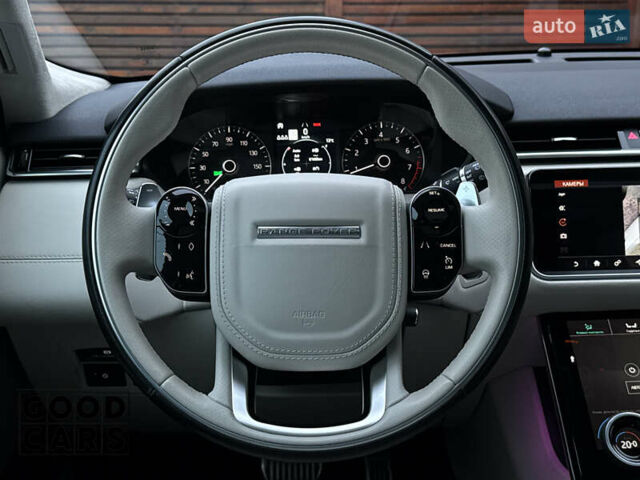 Белый Ленд Ровер Рендж Ровер Велар, объемом двигателя 2 л и пробегом 51 тыс. км за 42500 $, фото 31 на Automoto.ua