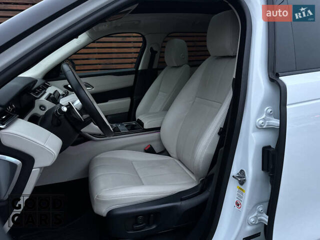 Белый Ленд Ровер Рендж Ровер Велар, объемом двигателя 2 л и пробегом 51 тыс. км за 42500 $, фото 22 на Automoto.ua