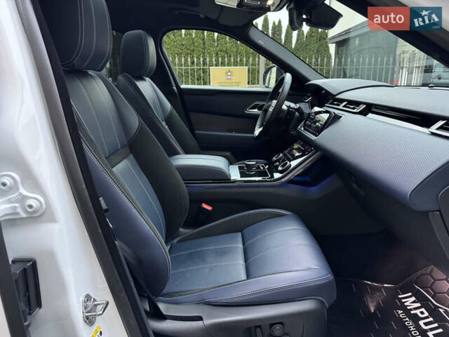 Белый Ленд Ровер Рендж Ровер Велар, объемом двигателя 2.99 л и пробегом 71 тыс. км за 49900 $, фото 27 на Automoto.ua