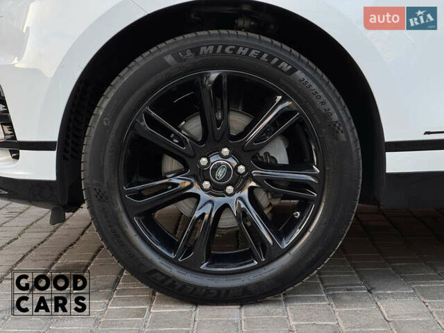 Белый Ленд Ровер Рендж Ровер Велар, объемом двигателя 2 л и пробегом 79 тыс. км за 43000 $, фото 10 на Automoto.ua