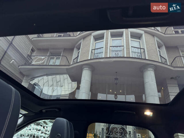 Білий Ленд Ровер Рендж Ровер Велар, об'ємом двигуна 2.99 л та пробігом 71 тис. км за 47900 $, фото 46 на Automoto.ua