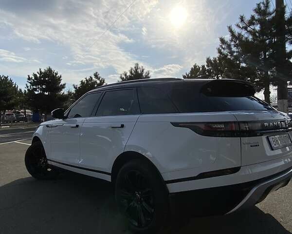 Белый Ленд Ровер Рендж Ровер Велар, объемом двигателя 3 л и пробегом 99 тыс. км за 39000 $, фото 26 на Automoto.ua