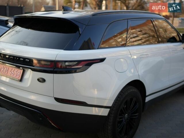 Білий Ленд Ровер Рендж Ровер Велар, об'ємом двигуна 2 л та пробігом 27 тис. км за 37000 $, фото 3 на Automoto.ua