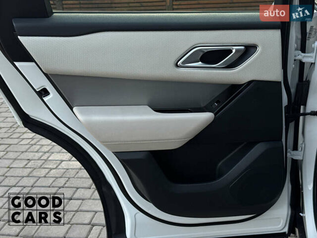 Белый Ленд Ровер Рендж Ровер Велар, объемом двигателя 2 л и пробегом 79 тыс. км за 43000 $, фото 22 на Automoto.ua