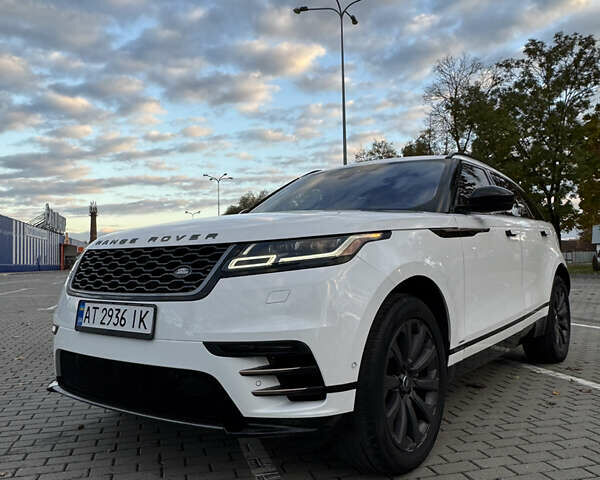 Белый Ленд Ровер Рендж Ровер Велар, объемом двигателя 2 л и пробегом 80 тыс. км за 35500 $, фото 6 на Automoto.ua