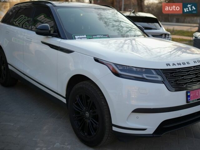 Білий Ленд Ровер Рендж Ровер Велар, об'ємом двигуна 2 л та пробігом 27 тис. км за 37000 $, фото 1 на Automoto.ua