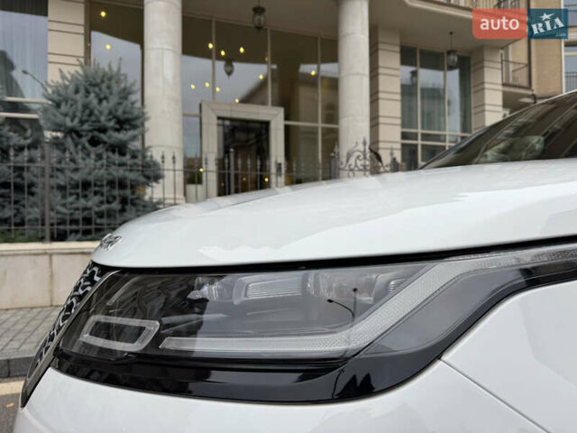 Білий Ленд Ровер Рендж Ровер Велар, об'ємом двигуна 2.99 л та пробігом 71 тис. км за 47900 $, фото 18 на Automoto.ua