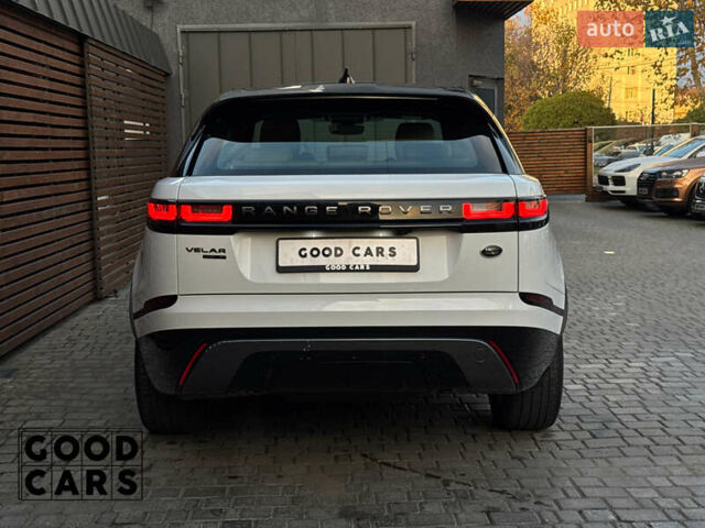 Белый Ленд Ровер Рендж Ровер Велар, объемом двигателя 2 л и пробегом 79 тыс. км за 43000 $, фото 5 на Automoto.ua