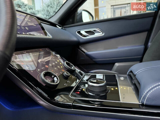 Білий Ленд Ровер Рендж Ровер Велар, об'ємом двигуна 2.99 л та пробігом 71 тис. км за 47900 $, фото 37 на Automoto.ua