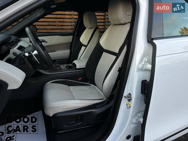 Белый Ленд Ровер Рендж Ровер Велар, объемом двигателя 2 л и пробегом 79 тыс. км за 43000 $, фото 21 на Automoto.ua