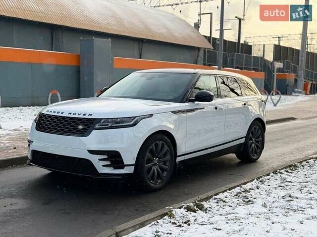 Белый Ленд Ровер Рендж Ровер Велар, объемом двигателя 3 л и пробегом 65 тыс. км за 29000 $, фото 2 на Automoto.ua