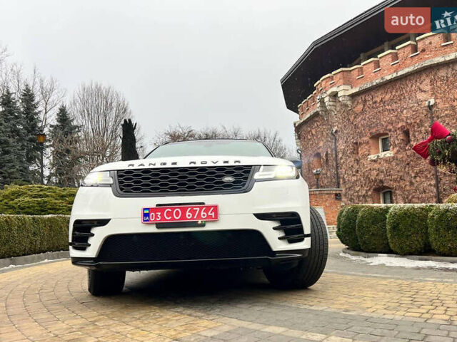 Білий Ленд Ровер Рендж Ровер Велар, об'ємом двигуна 2 л та пробігом 129 тис. км за 35900 $, фото 4 на Automoto.ua