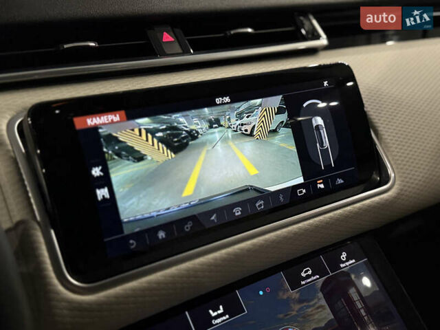 Белый Ленд Ровер Рендж Ровер Велар, объемом двигателя 2 л и пробегом 69 тыс. км за 44500 $, фото 24 на Automoto.ua