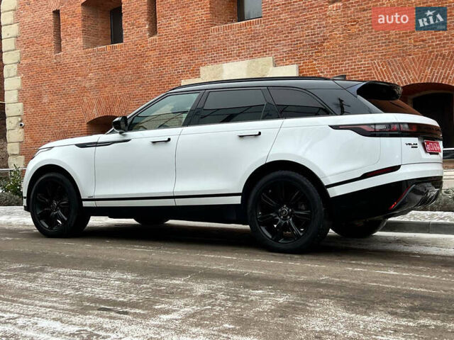 Білий Ленд Ровер Рендж Ровер Велар, об'ємом двигуна 2 л та пробігом 129 тис. км за 35900 $, фото 31 на Automoto.ua
