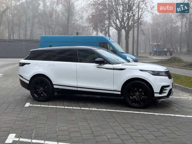 Белый Ленд Ровер Рендж Ровер Велар, объемом двигателя 2 л и пробегом 151 тыс. км за 34800 $, фото 4 на Automoto.ua