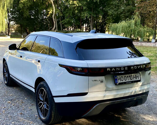 Белый Ленд Ровер Рендж Ровер Велар, объемом двигателя 2 л и пробегом 60 тыс. км за 47500 $, фото 16 на Automoto.ua