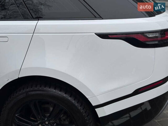 Белый Ленд Ровер Рендж Ровер Велар, объемом двигателя 2 л и пробегом 151 тыс. км за 34800 $, фото 20 на Automoto.ua