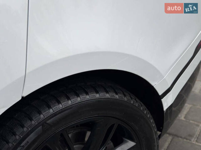 Белый Ленд Ровер Рендж Ровер Велар, объемом двигателя 2 л и пробегом 151 тыс. км за 34800 $, фото 19 на Automoto.ua