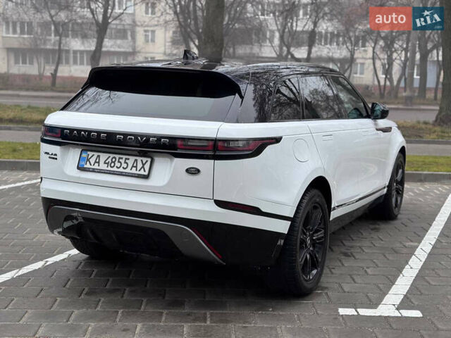 Белый Ленд Ровер Рендж Ровер Велар, объемом двигателя 2 л и пробегом 151 тыс. км за 34800 $, фото 6 на Automoto.ua