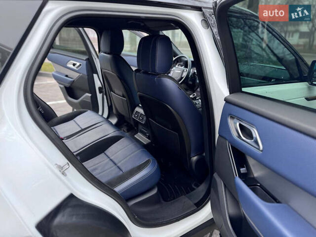 Белый Ленд Ровер Рендж Ровер Велар, объемом двигателя 2 л и пробегом 151 тыс. км за 34800 $, фото 34 на Automoto.ua