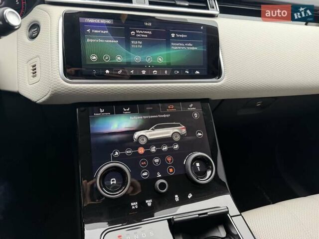 Білий Ленд Ровер Рендж Ровер Велар, об'ємом двигуна 2 л та пробігом 88 тис. км за 44700 $, фото 54 на Automoto.ua